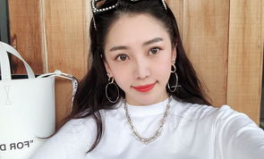 baby 小姐姐1,青春活力，魅力四射的时尚达人